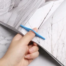 5 шт./упак. с накатанной головкой книжные держатели Держатель страниц книги Закладка для книги книга с накатанной головкой стенд канцелярские офисные школьные принадлежности, блокноты синий Пластик