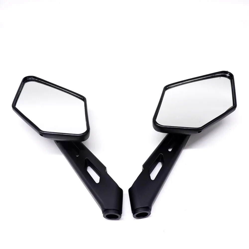 13591438661_1349682530