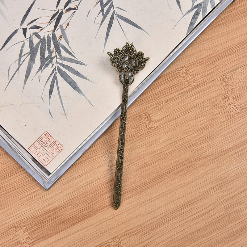 1pc/2pc Metal Bookmark Glow In The Dark For Books 9 Styles Retro Vintage School Students Beautiful Prize Gift New Design