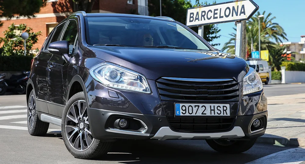 Suzuki-SX4-2014-1600-03