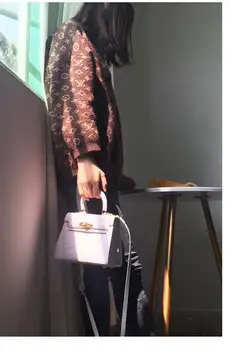 

2020 new fashion summer netred fashion high-end sense Messenger HandbagBBB19