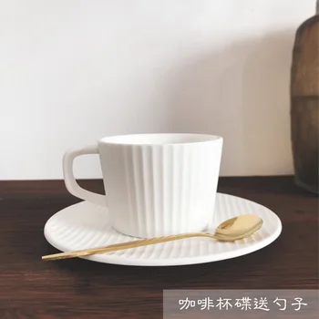 

Nordic Simple Coffee Cups Set Vintage Porcelain Cups Saucers House Tea Cups Eco Friendly Tasse A Cafe Teacup and Saucer AC50BD