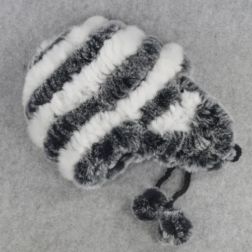 gray and white Вязаные меховые шляпки кролика Рекс, Зимние Женские Настоящий мех кролика, шапка из натурального меха кролика Рекс,, розничная - Цвет: gray and white