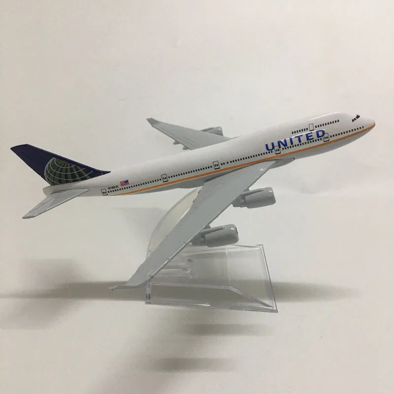Детские игрушки 16 см сплав металла американская авиакомпания United Airlines Боинг 747 B747