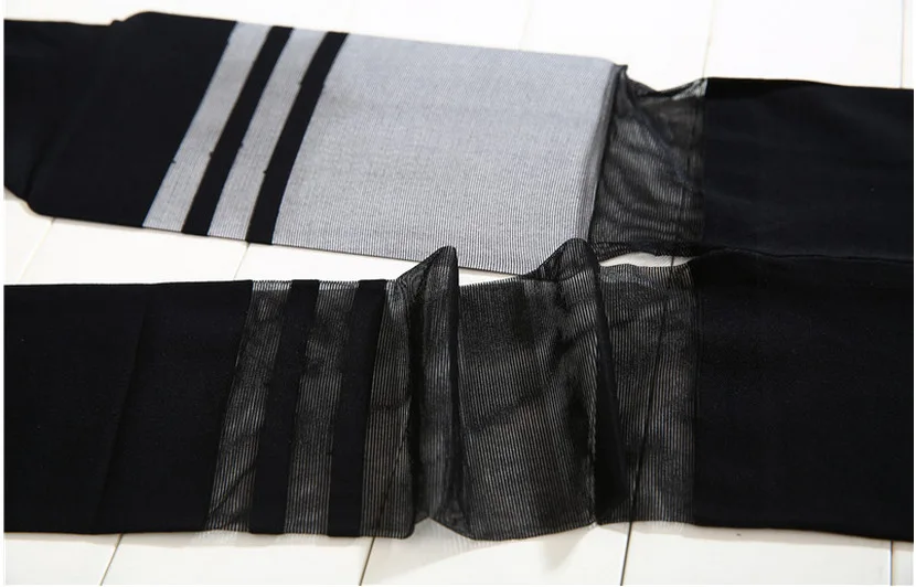 1926268600_1915744064