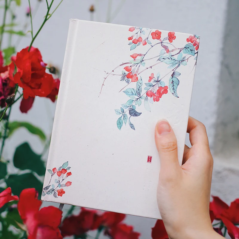 

Simple Vegetation Notebook A5 Hardcover Notebook Color Pages Illustrator Diary 1PCS