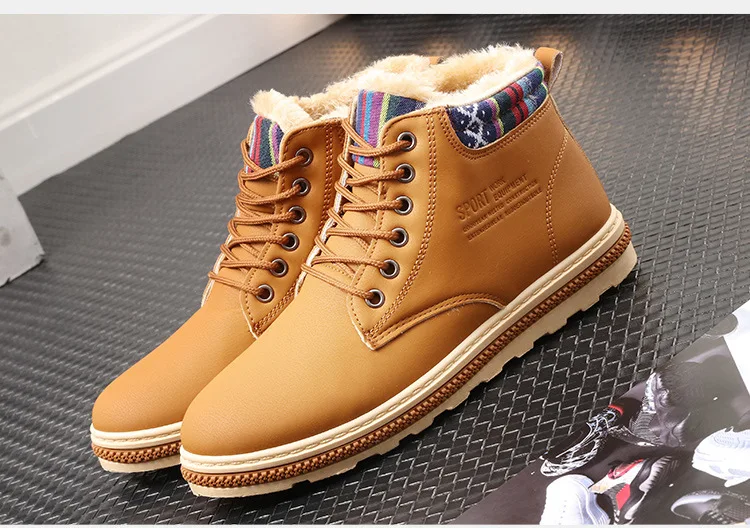 WDHKUN Winter snow boots classic men's boots comfortable plus velvet thick warm cotton shoes high help Martin boots size 39-44