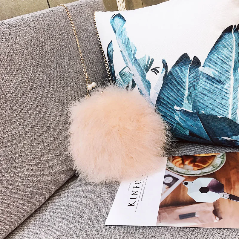 Luxury Designer Fur Purse Women Ostrich Feathers Evening Party Bag Famous Brand Handbag Fall Winter Party Day Cluthes Drop Ship - Цвет: Бежевый