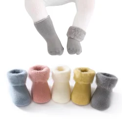 Chaussettes antidérapantes pour bébé, chaussettes chaudes et épaisses pour nouveau né, garçons et filles, en peluche, nouvelle collection hiver 2021 