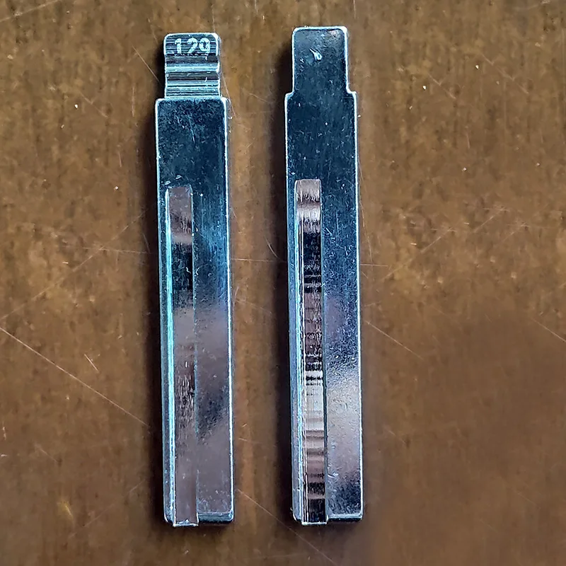 No.129 key blade for New Kia Hyundai (right )HY20 FLIP REMOTE KEY BLADE .129#CAR BLANK KEY BLADE