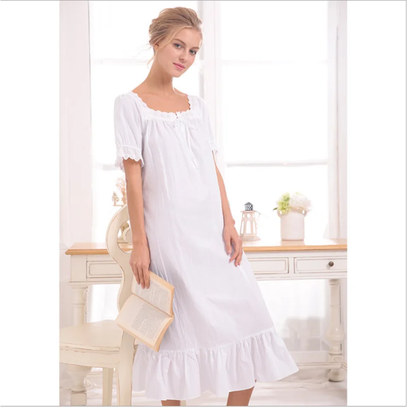 White Summer Female Sweety Lace Lovely Sleepshirt Ladies Cotton Long Nightgown Women Short sleeve Square collar sleepshirt - Цвет: White