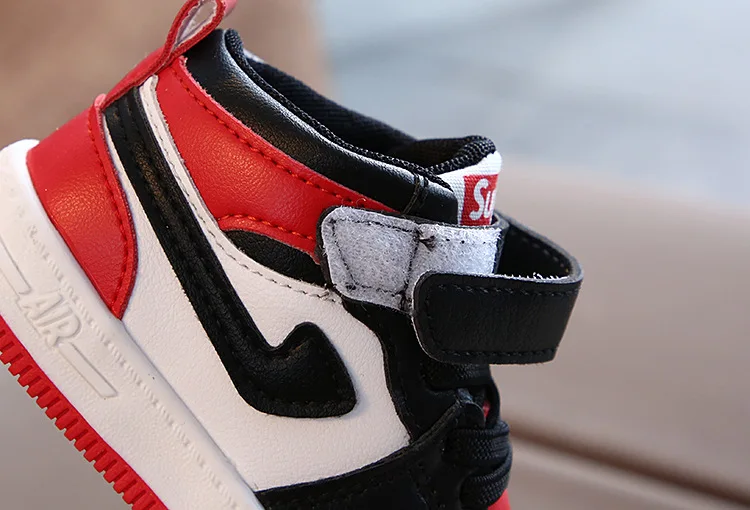 Осенняя модная детская спортивная обувь для мальчиков и девочек от 1 до 3 лет, спортивная обувь для бега на открытом воздухе, мягкая обувь наивысшего качества