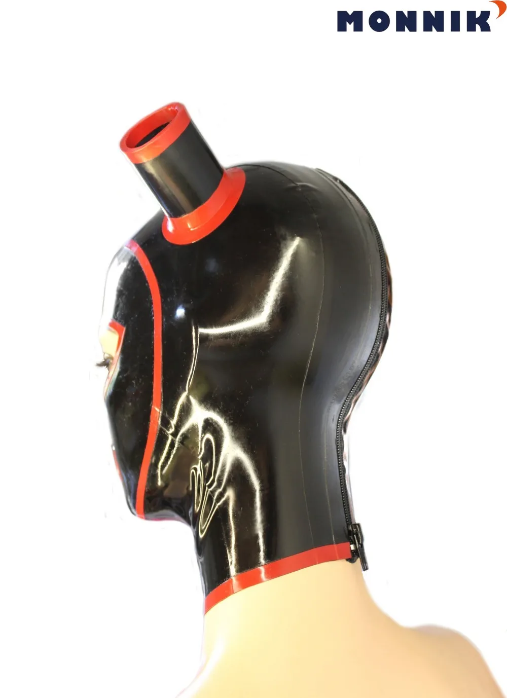 Модная латексная маска от MONNIK с конским хвостом и контрастной отделкой|Комплекты