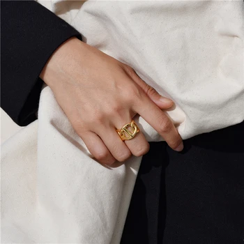 

Simple three-ring winding exaggerated ring female heavy industry couples fashion jewelry metal index finger ring