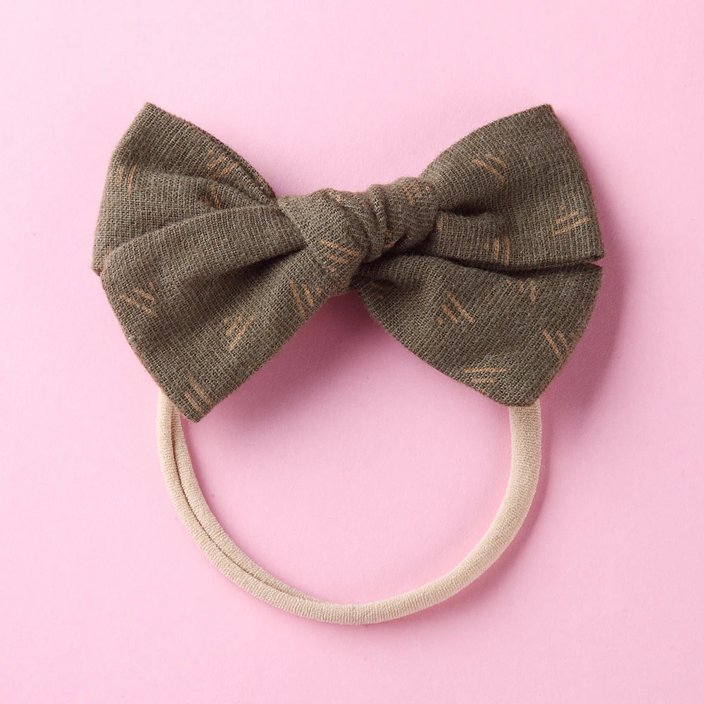 

1PC New Handmade Fabric bow headbands Headwear Print Elastic Nylon Hair Band Soft Cue Princess Bow Baby Girls Hair Accessories