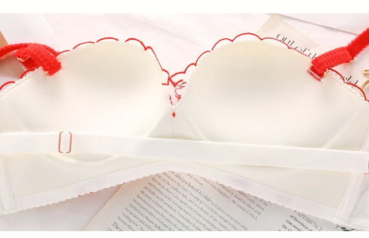 Бесшовное нижнее белье для девушек с вышивкой love, комплект из бюстгальтера и трусиков для молодых девушек, модное женское сексуальное нижнее белье, комплекты бюстгальтеров