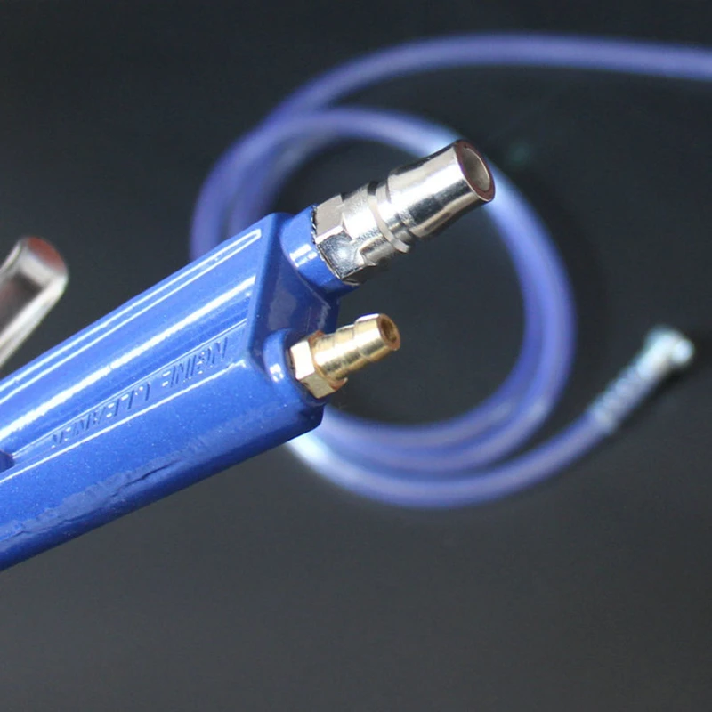 4132018315_702700830