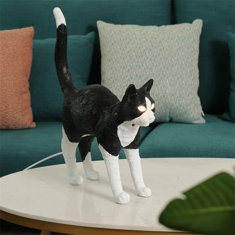 

Nordic Resin Cat Night light Table Lamps Italy Bedroom Animal LED Desk Lamp Led Stand Light Fixture Home Decor Lighting