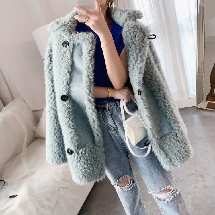 Very best  Free Shipping.2019 Winter warm thick 100% Wool Women jacket.OL fashion young fur coat.quality loose