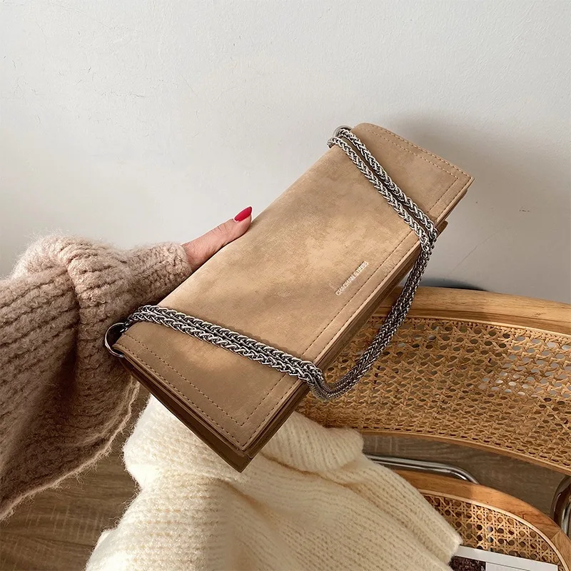 

2020 autumn and winter new trendy fashion chain messenger bag shoulder armpit small square bag wild lady high quality small bag