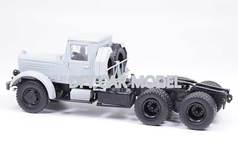 1:43 сплав игрушка YAAZ-210D модель детских игрушечных автомобилей авторизованный игрушки для детей