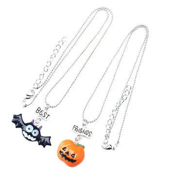 

2 PCS Halloween Necklace Funny Cartoon Durable Resin Adorable Pumpkin Necklace Halloween Ornament Bat Necklace