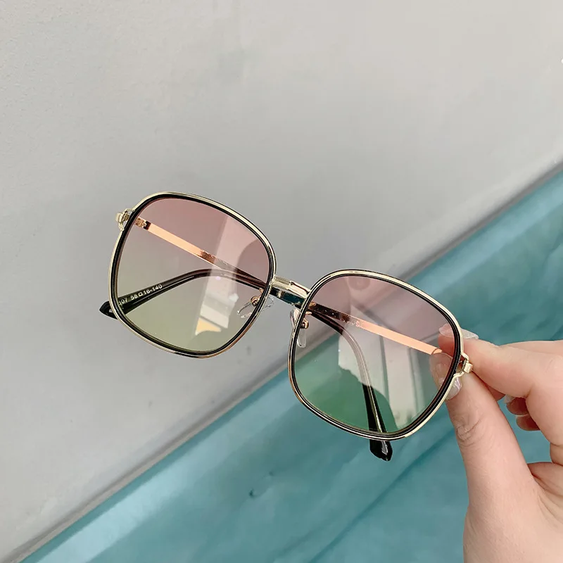 

Fashion Vintage Square Women Sunglasses Brand Design Retro Sunglass Big Frame Adult Eyewear Female Oculos De Sol UV400