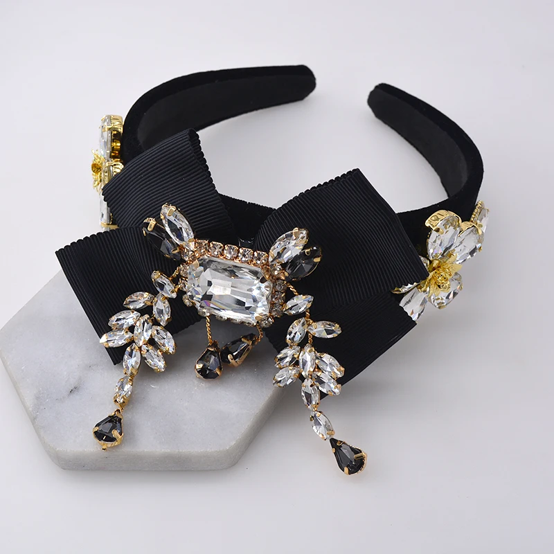 H7c1f066bd46f4187adb1f1190d69f720u