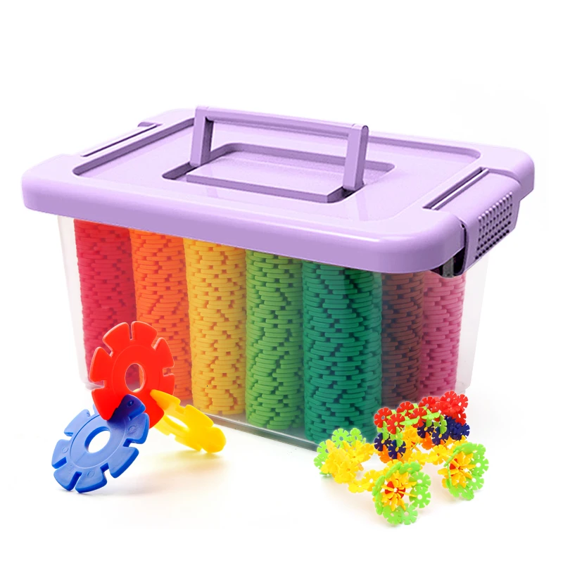 Color Middle Hole Letter Or Circle Sent Randomly Snowflake Building Blocks Educational Christmas Children Assembling Classic Toy