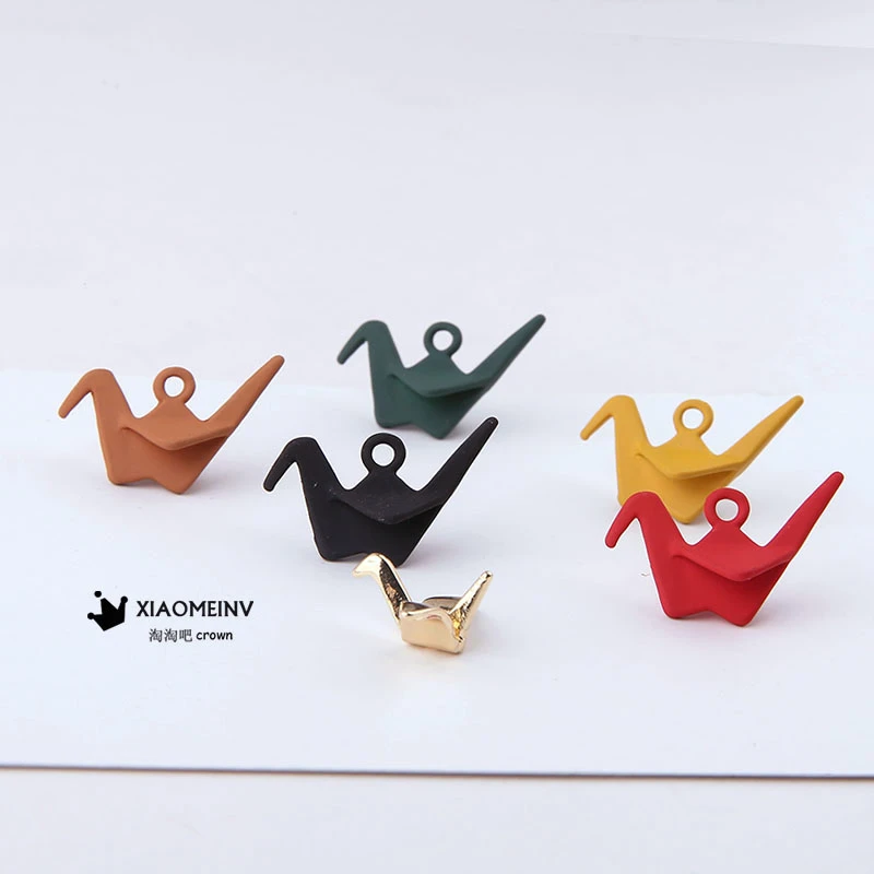 6 шт. модный шарм сплав распылительная краска романтическая бумага кран кулон