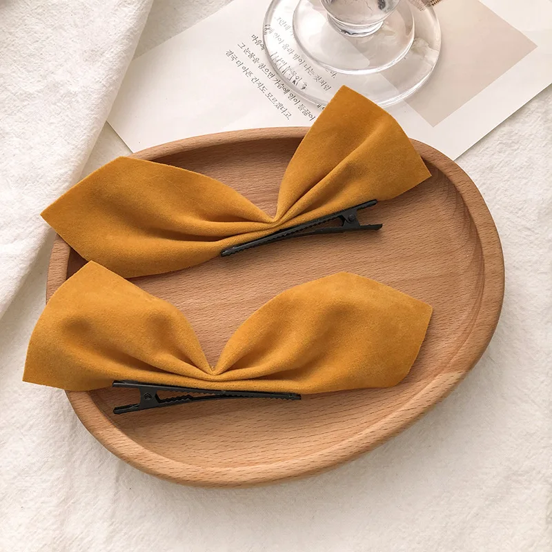 Velvet Yellow