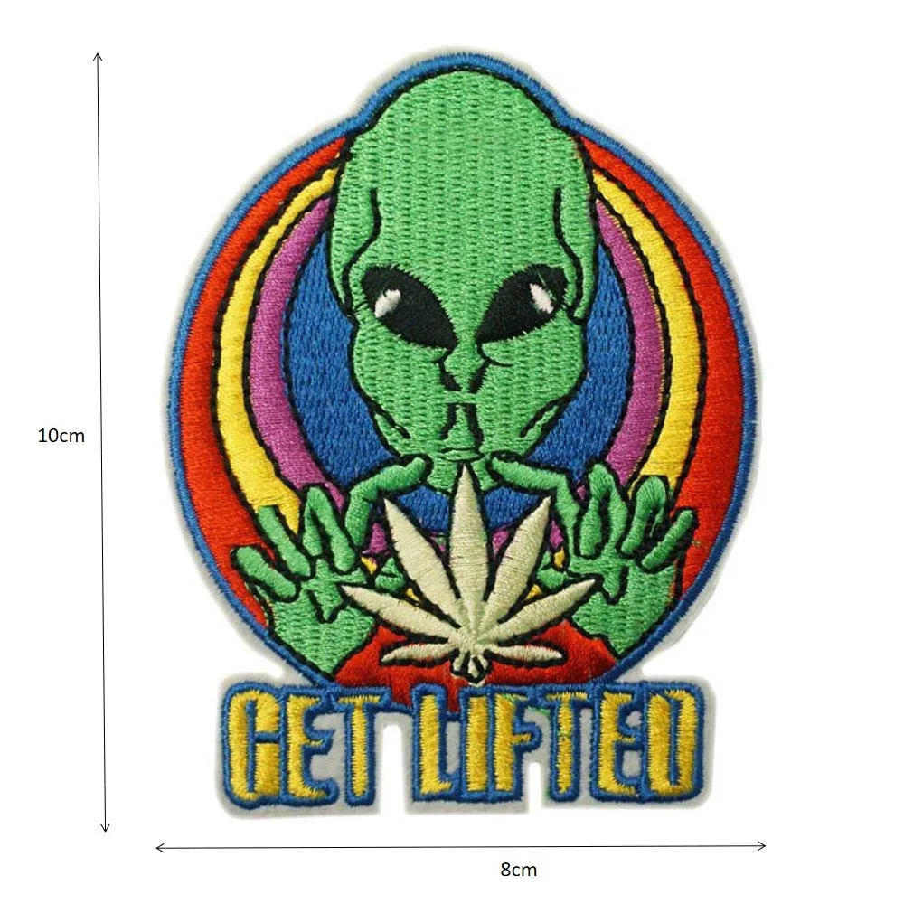 Stoner Smiley Pot Leaf Face Weed retro boho hippie Face US Flag Alien UFO Embroidered iron on patch - Цвет: Антикварное серебро