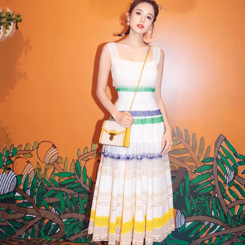 Женское длинное платье в радужную полоску модельное кружевное ажурное на