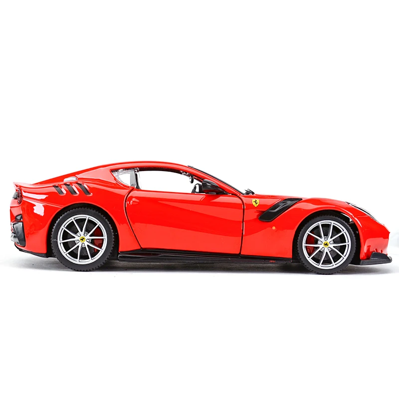 Bburago 1:24 F12 tdf 599GTO F40 488 PIsta 250GTO 458 Spider спортивный автомобиль статическое моделирование литья под давлением сплав модель автомобиля