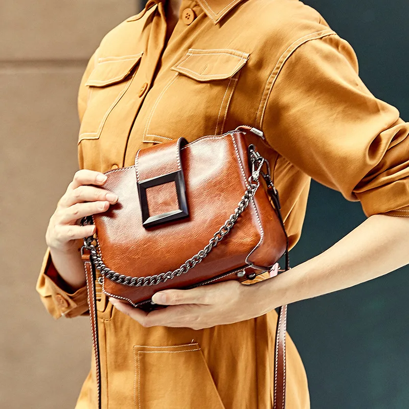 

New Style Oil Wax Cowhide Large-Volume Chain Square Buckle Bag Shoulder WOMEN' S Leather Bags bai da xiao Square Bag 1269