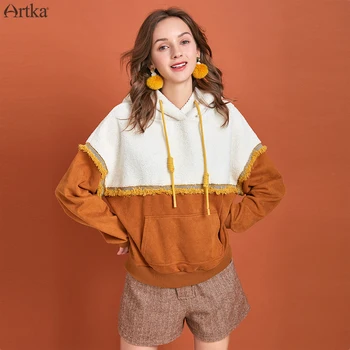 

Artka Winter New Women Sweatshirt Fashion Thicken Lambswool Mink Stitching Sweatshirt Tassel Plush Hoodies Women Va10093D