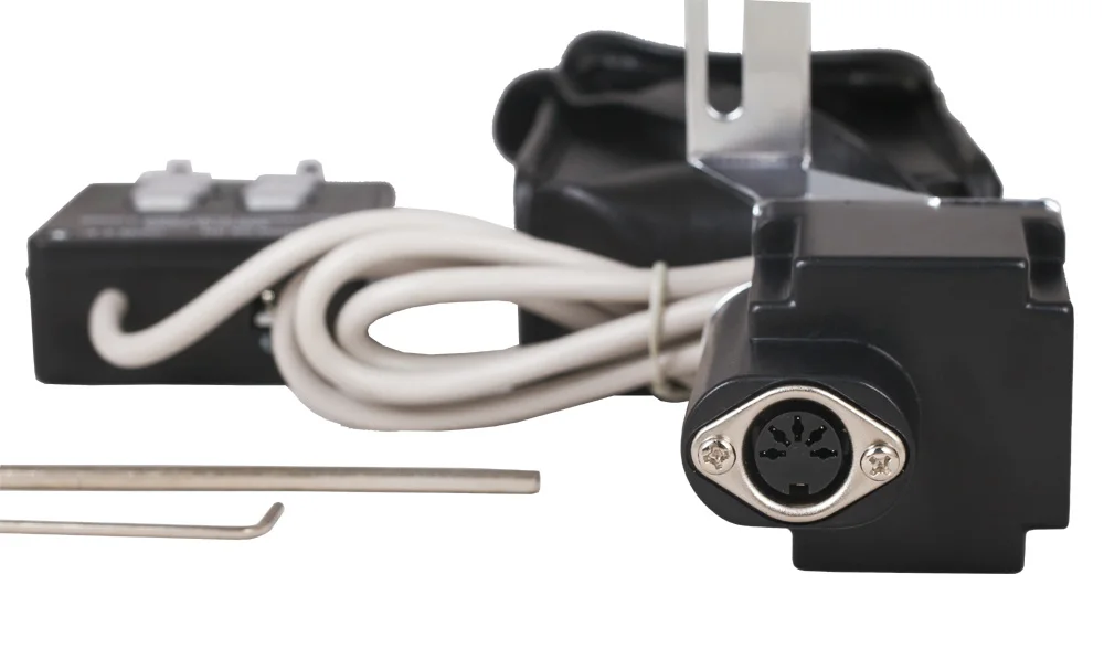Электропривод часовой оси Sky-Watcher для монтировки EQ3(с пультом