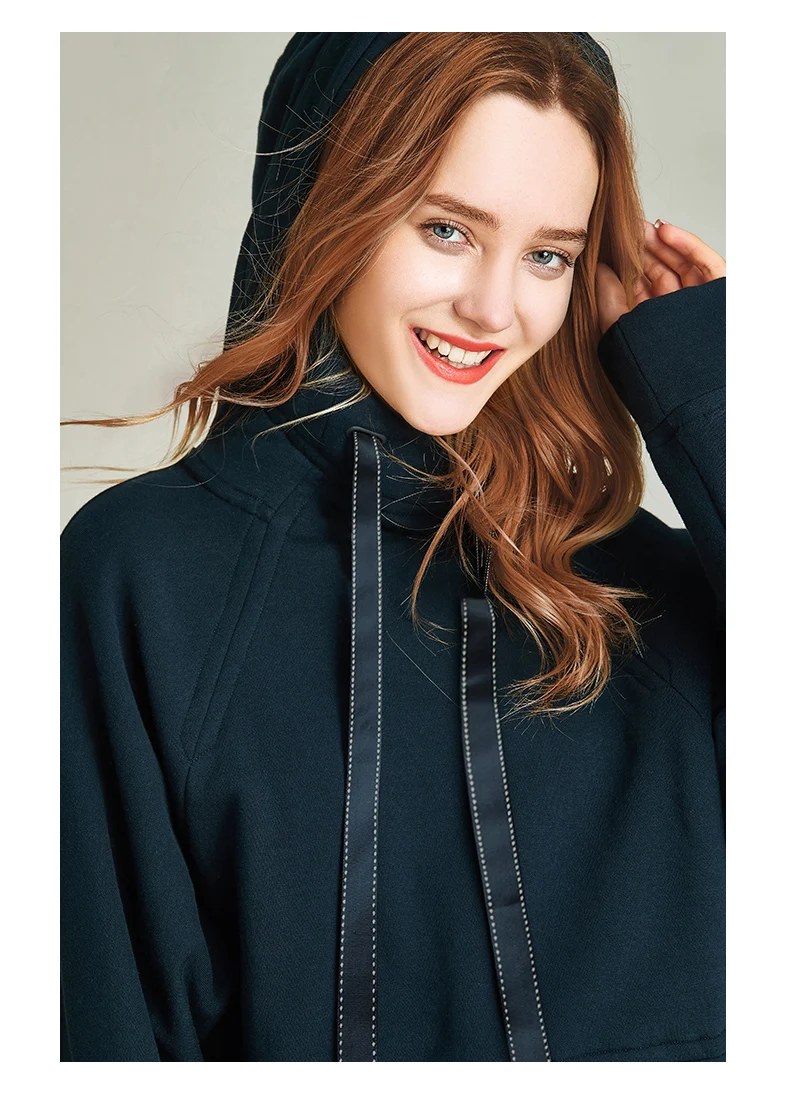 HAVVA autumn and winter new tide loose of the waist blue pullover coat women short hooded jumper V4226