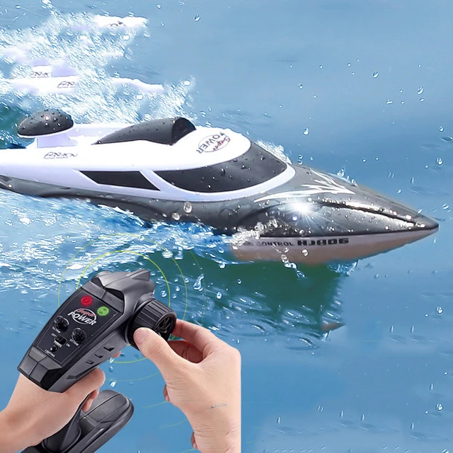 

2.4GHz Remote Control Boat High Speed Speedboat Water Toy Nautical Model Yacht Toys Boat with Night Navigation Light