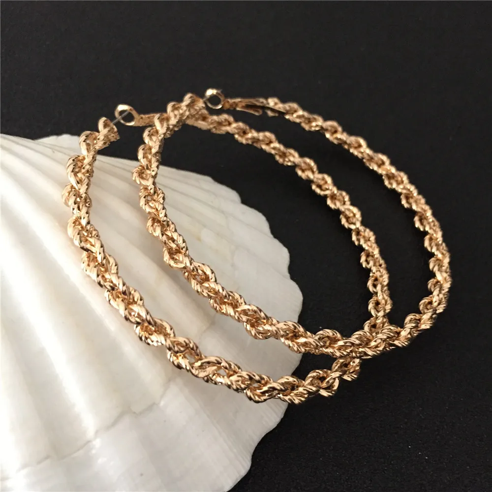 New Arrival Personality Exaggerate Big Hoop Earrings Gold Color Big Twisted Circle Hoop Earrings for Women Fashion Jewelry