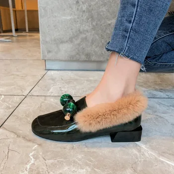 

MLJUESE 2020 women pumps patent leather winter short plush round toe green color bow-tied high heels party dress size 34-42