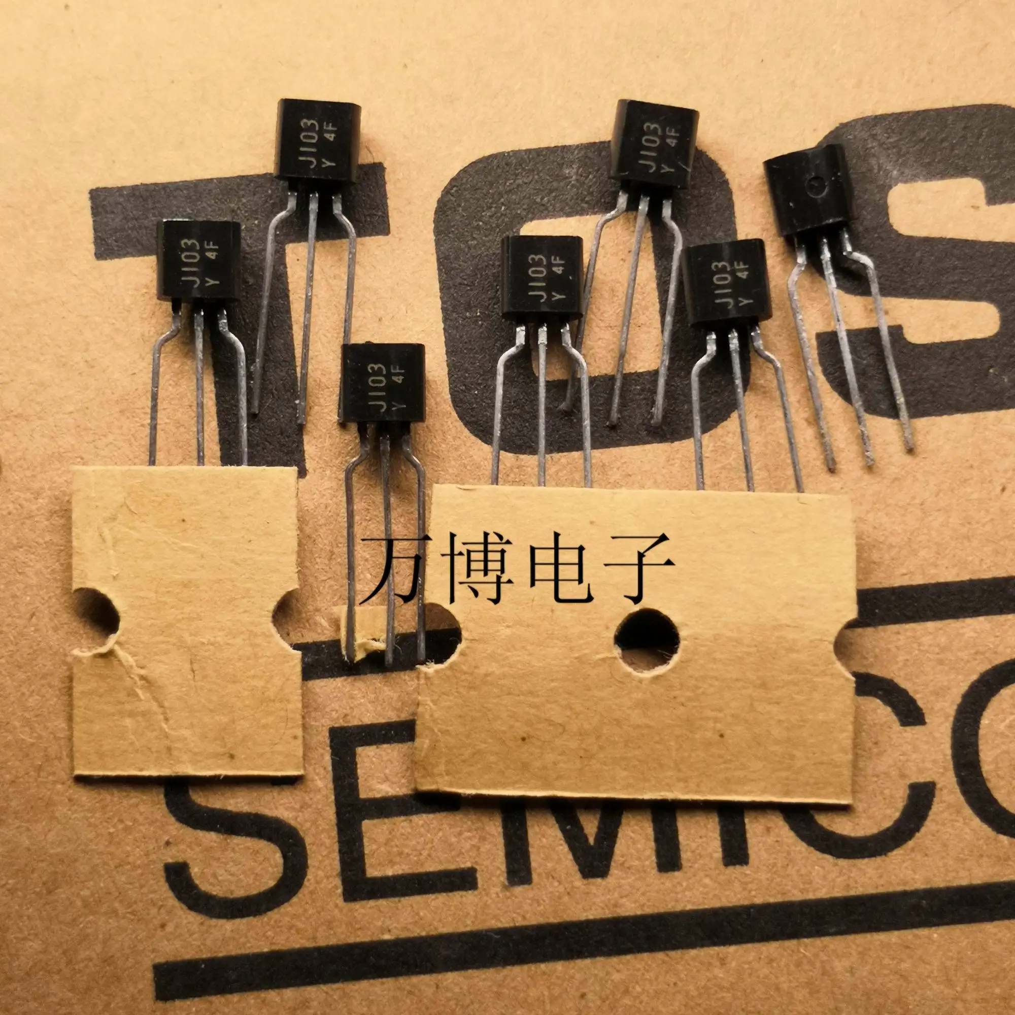 10pcs TOSHIBA 2SJ103-Y to-92 Transistor J103Y Audio Power Amplifier 2SJ103 taping J103 Laser word | Лампы и освещение