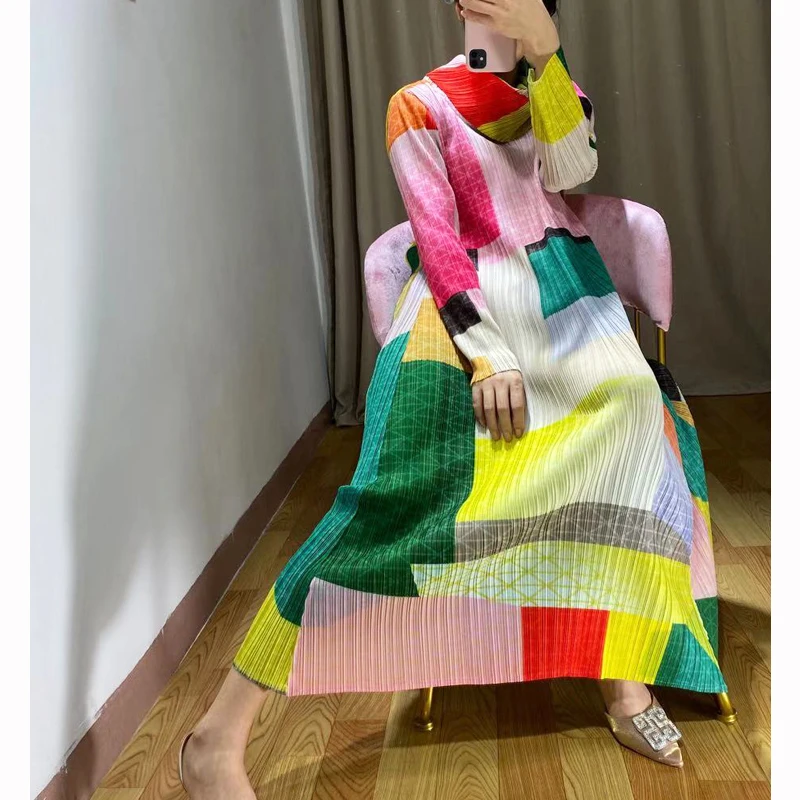 Осень Miyake fold Высокий воротник печати большой размер тонкий длинное платье