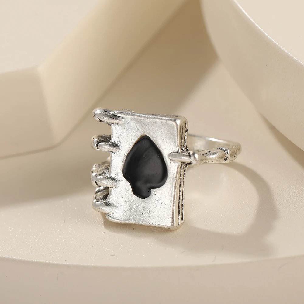 Punk Gothic Heart Ring Set for Women Black Dice Vintage Spades Ace Silver Plated Retro Rhinestone Charm Billiards Finger Jewelry