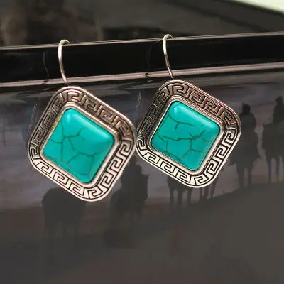 style07 Горячее предложение Новая мода темперамент Роскошный Ретро Шарм Элегантный разнообразие стилей для женщин серьги с зеленым камнем - Окраска металла: style07