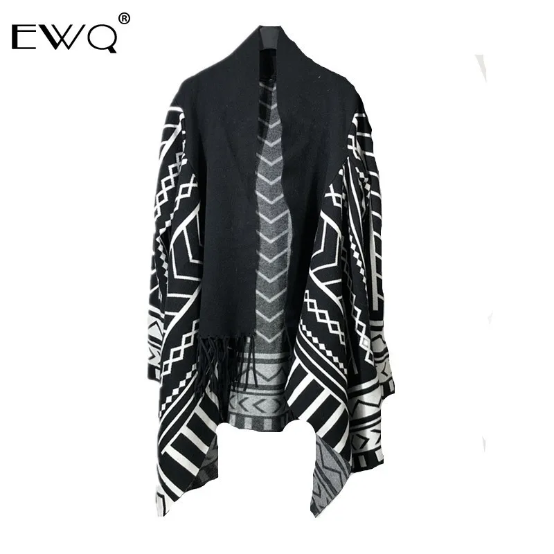 EWQ / Design Tide Pathcwork Asymmetry Kintting Windbreaker Personality Loose Coat For Men And Women 2020 autumn New 9Y37601 EWQ / Design Tide Pathcwork Asymmetry Kintting Windbreaker Personality Loose Coat For Men And Women 2020 autumn New 9Y37601