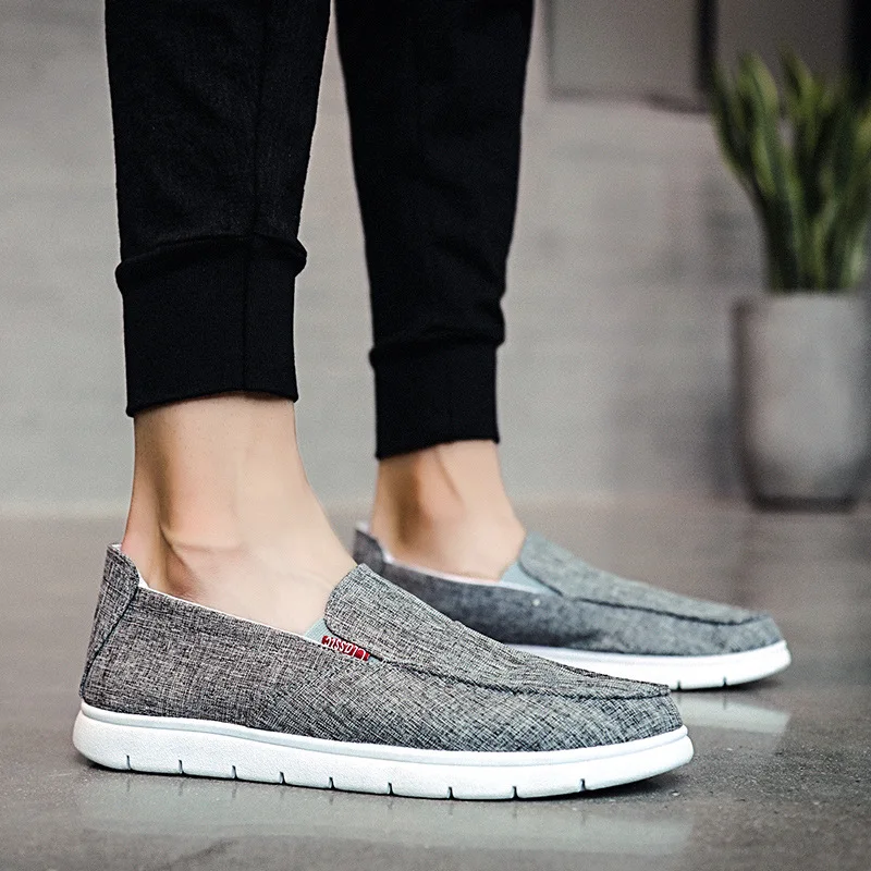 

2019 New Style Solid Color Men han ban xie Casual Breathable Canvas Shoes Fashion Men's Low Top Cloth Shoes Relief Sole