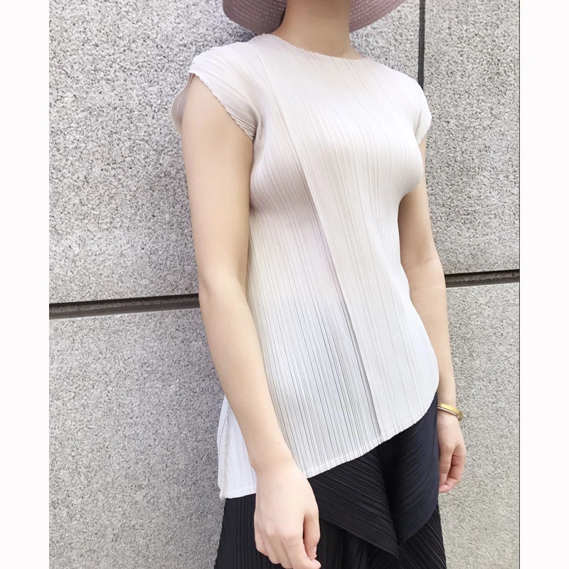 Changpleat дизайн Женская футболка двойные Топы Miyak плиссированные модные однотонные с круглым вырезом большие эластичные тонкие женские футболки Tide T89
