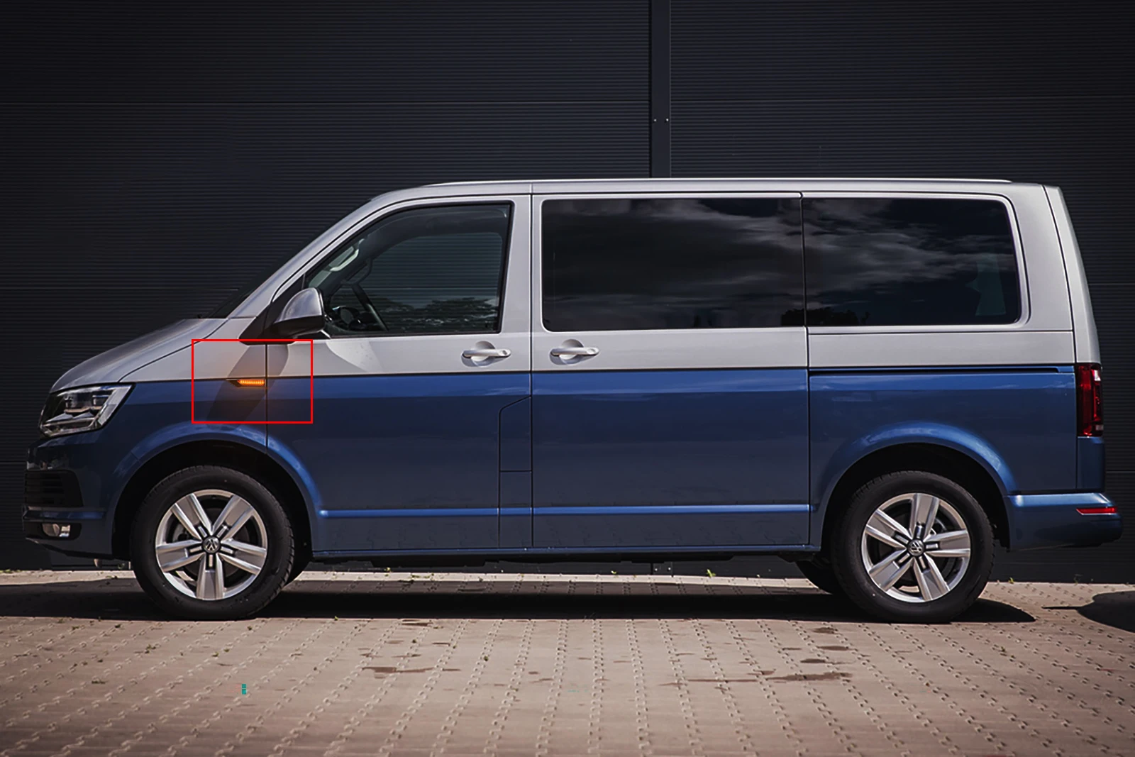 Для VW T6 транспортер черный копченый Светодиодный Боковой индикатор ретранслятор сигнальный светильник L+ R