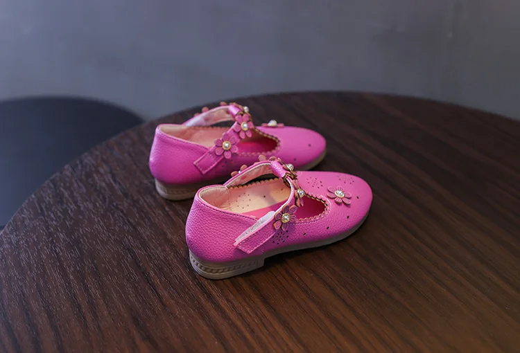 Princess Girls Shoes Floral Flats For Toddlers Girl Medium Big Kids Soft Leather Shoes T-strap Children Shoes Pearl With Flowers